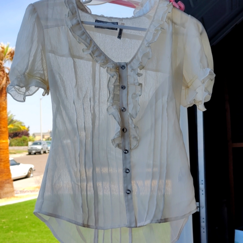 Women's dress shirt